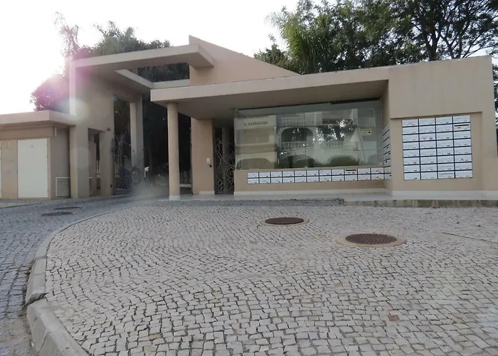 Em Quinta Da Barracuda アパート アルブフェイラ